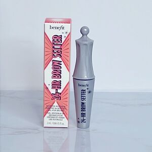 🌟$10 Benefit 24-HR Brow Setter Clear Brow Gel